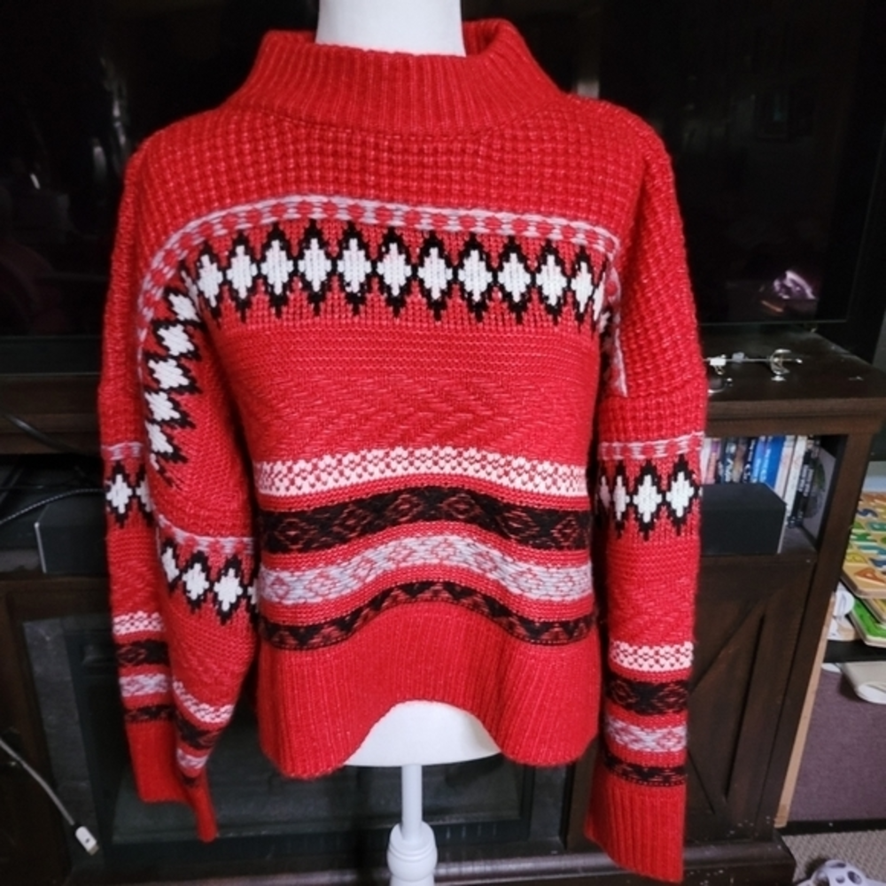 ARIZONA NWT RED WHITE BLACK CROPPED SWEATER SIZE XL / XXL